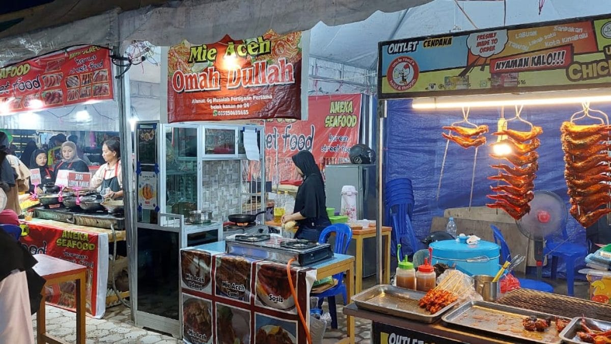 Anggota DPRD Kutim Syaid Anjas Sangat Apresiasi kegiatan Bazar Sangatta Fair di Pasar Induk 1 Anggota DPRD Kutim Syaid Anjas Sangat Apresiasi kegiatan Bazar Sangatta Fair di Pasar Induk