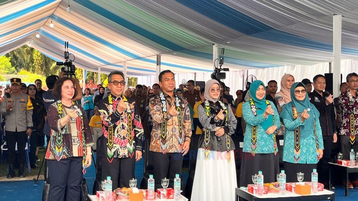 Menteri BKKBN Resmi Luncurkan Program Tamasya di Kutim 1 Menteri BKKBN Resmi Luncurkan Program Tamasya di Kutim