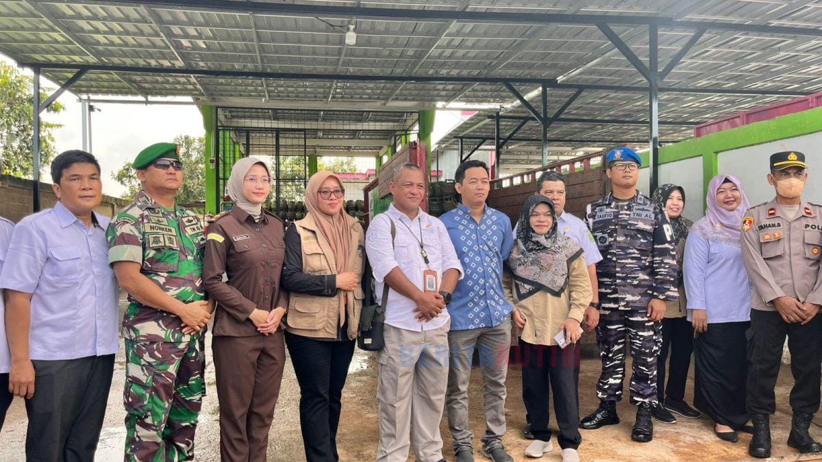 Distribusi Elpiji 3 Kg di Kutim Diperketat, Penyaluran Diatur Berdasarkan NIK 1 Distribusi Elpiji 3 Kg di Kutim Diperketat, Penyaluran Diatur Berdasarkan NIK